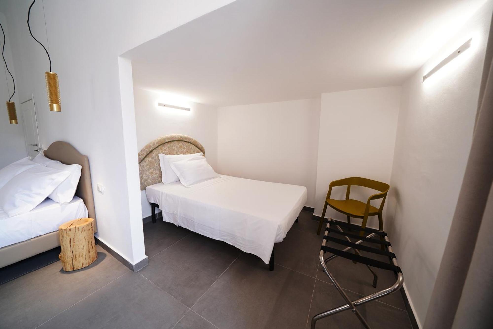 Ducas Rooms And Suite Lascari Exterior foto